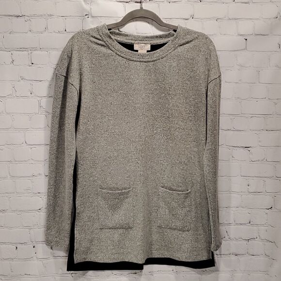 LOFT Ann Taylor gray and black dual texture pull over sweater - Picture 1 of 4